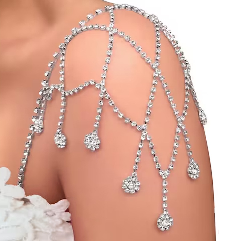 Pendentif en maille pour femme - Women'S Fashion Show 2022 avis et prix