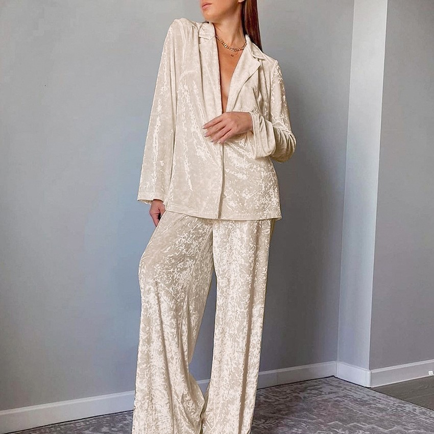Ensemble de pyjama Lounge Pj e - Velvet Blazer Women avis et prix